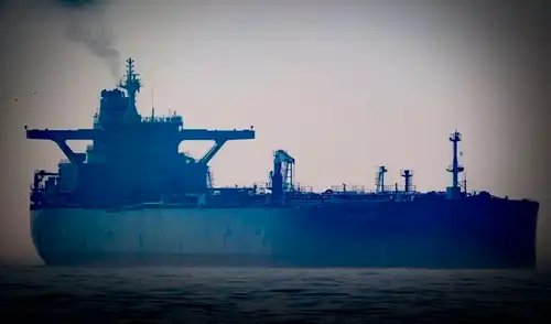 El estrecho de Ormuz está siendo totalmente controlado por Irán.