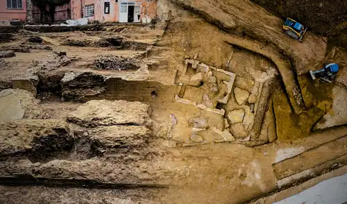 La Necrópolis Ostiense fue encontrada cerca de la Basílica de San Pablo Extramuros en Roma.