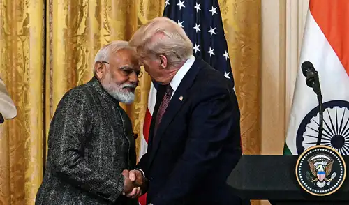 A pesar de las sanciones, India sigue incrementando su compra de crudo ruso, superando a China. Foto: AFP.