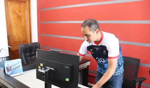 La presidenta de la Corte se reunió con magistrados para finalizar el acondicionamiento del juzgado. Fuente: Difusión.