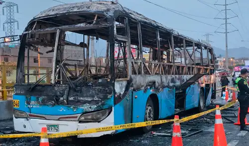 Tres buses incendiados y un conductor asesinado en las últimas 24 horas