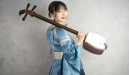 Los destacados artistas Sayo Komada y Keita Kanazashi ofrecieron una experiencia musical única. Fuente: Difusión.