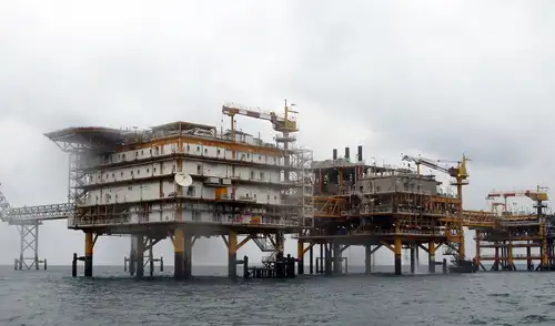 Estados Unidos e Israel bombardean el mayor yacimiento de gas de Irán y desatan riesgo para el suministro energético