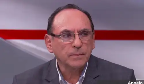 Exministro Ángelo Alfaro admite que mantuvo una relación con menor de 16 años y asegura que no es delito