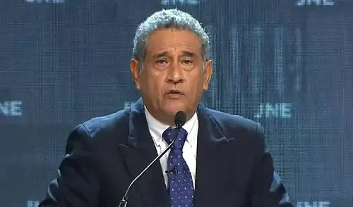 Mesías Guevara se pronunció sobre el pacto mafioso "liderado por el fujimorismo".