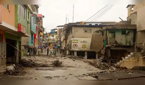 Desborde del río volvió a causar daños materiales en Ayna. Desborde del río volvió a causar daños materiales en Ayna.