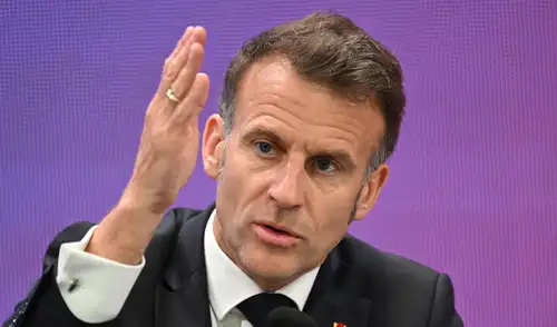 Emmanuel Macron abogó por crear una coalición formada por países democráticos. Foto: AFP