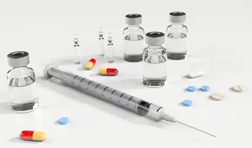 Avlayah logra atravesar la barrera hematoencefálica y se administra mediante infusión intravenosa.