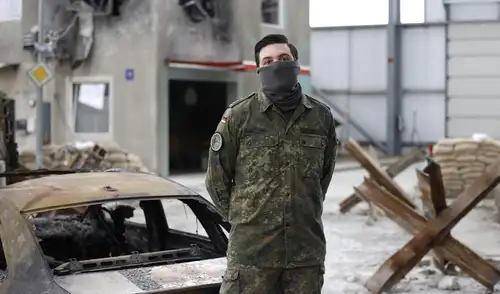 Alemania implementa una nueva exigencia en el servicio militar: hombres de 17 a 45 años deberán solicitar autorización para estancias fuera del país superiores a tres meses. Foto: AFP Alemania endurece reglas: hombres de hasta 45 años deberán avisar si viajan al extranjero ante plan militar