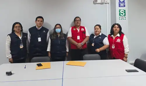 La jornada incluyó la verificación del software electoral, puesta en cero de servidores y procesamiento de actas de prueba. Fuente: Difusión.