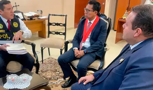 Durante la reunión, se evaluaron los mecanismos de coordinación entre el Poder Judicial y la Policía. Fuente: Difusión. Durante la reunión, se evaluaron los mecanismos de coordinación entre el Poder Judicial y la Policía. Fuente: Difusión.