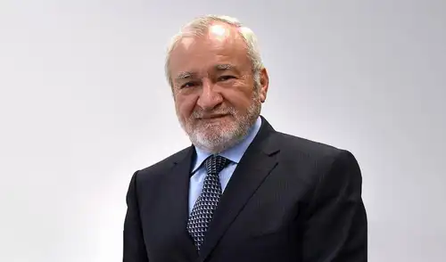 Samuel Dyer Samuel Dyer