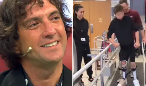 Antonio Pavón ha acompañado en todo momento a Antoñito en su rehabilitación y procedimientos médicos.