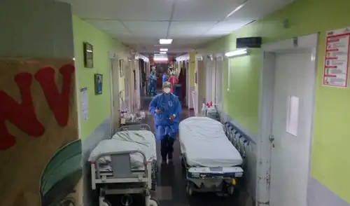 Cusco enfrenta una triple amenaza sanitaria con un aumento de casos de mano, pie y boca, sarampión e influenza AH3N2, según alertó Alex Jaramillo de la Gerencia Regional de Salud. sarampión, influenza AH3N2