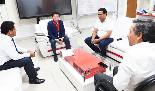 Los líderes acordaron avanzar en los estudios de preinversión del proyecto de infraestructura. Fuente: Difusión.