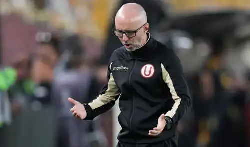 Javier Rabanal no continuaría al mando de Universitario. Foto: Liga 1