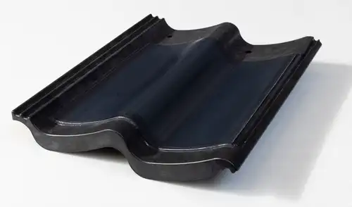 La primera teja solar de perovskita flexible del mundo.