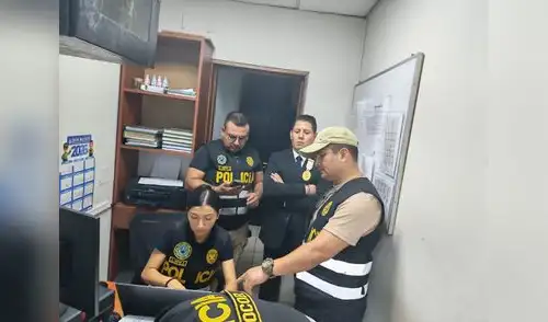 Intervención a policías por presunto robo y venta de lingote de oro.