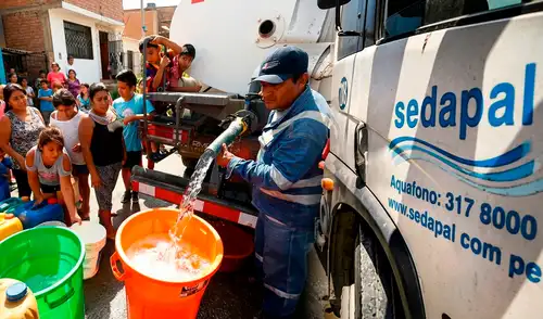Sedapal distribuirá agua mediante camiones cisterna a población vulnerable de Lima y Callao.