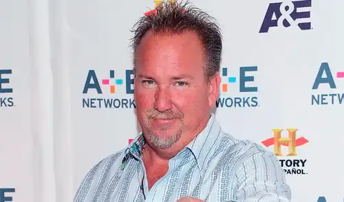 Autoridades encontraron el cuerpo de Darrel Sheets en su residencia de Arizona.