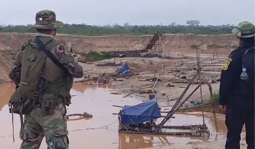 Destrucción de campamentos clandestinos en Madre de Dios: Acción conjunta de la FEMA