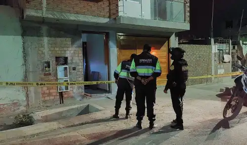 Un ataque con un artefacto explosivo perturbó la tranquilidad en Alto Trujillo la noche del domingo, generando pánico entre los vecinos de la zona.