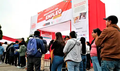 La Megaferia del Empleo se realizará en el Centro Cívico Municipal de Comas. Foto: Andina.
