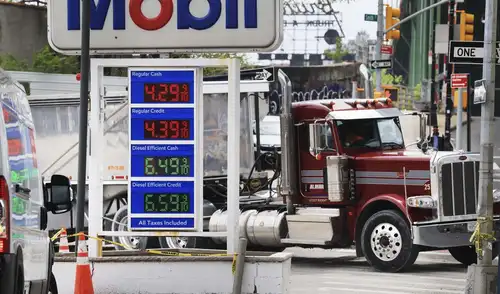 La AIE alerta sobre la mayor crisis energética de la historia en medio del alza de inflación en Estados Unidos