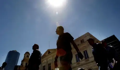 Senamhi activa alerta naranja por incremento de temperatura en 20 regiones del Perú