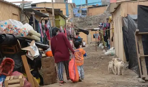 Pobreza en Perú afecta a más de 9 millones de peruanos.