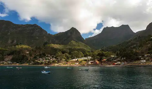 Chile autorizó la reanudación de la búsqueda de un tesoro legendario en la isla Robinson Crusoe escondido desde el siglo XVIII.