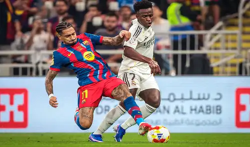 Barcelona le lleva 11 puntos de ventaja a Real Madrid en LaLiga. Foto: AFP Dónde ver clásico Barcelona vs Real Madrid