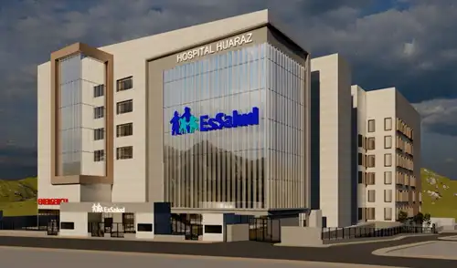 La Red Asistencial Huaraz de EsSalud aprobó la construcción de un moderno hospital de 10 pisos para mejorar la atención médica en Áncash, beneficiando a miles de asegurados.