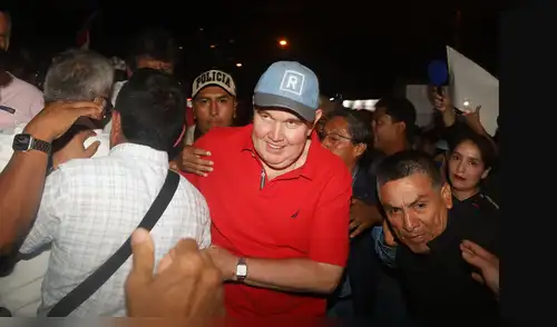 derecha roja gastelumendi
