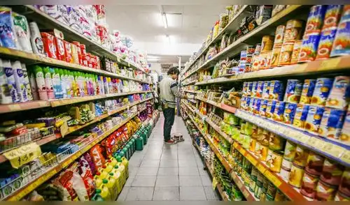 El aumento de costos en manufactura, por insumos, transporte y dólar, empieza a trasladarse a los precios de productos básicos. El aumento de costos en manufactura, por insumos, transporte y dólar, empieza a trasladarse a los precios de productos básicos.