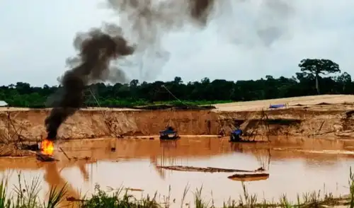 Más de S/8,3 millones en maquinaria y equipos de minería ilegal fueron incautados en operativos de seis días en Madre de Dios, según informó el Comando Conjunto de las Fuerzas Armadas.