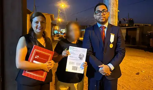 La actividad se realizó en colaboración con el personal judicial y benefició a usuarios en condición de vulnerabilidad. Fuente: difusión.