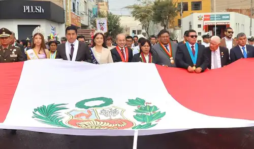 Las celebraciones incluyeron un paseo de la bandera y una sesión solemne. Fuente: facebook. Las celebraciones incluyeron un paseo de la bandera y una sesión solemne. Fuente: facebook.