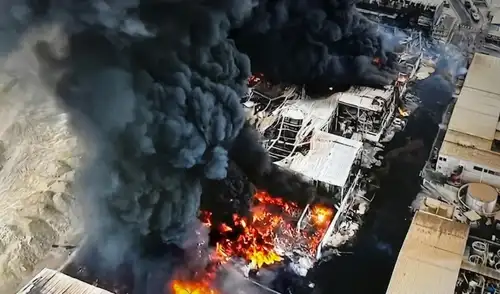 Incendio de gran magnitud en la Panamericana Sur