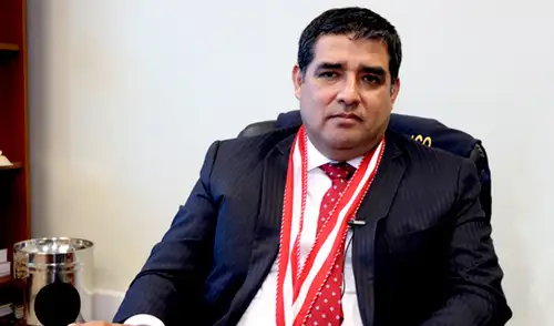 Tribunal Constitucional ordena que Víctor Rodríguez Monteza se reincorpore como fiscal supremo Tribunal Constitucional ordena que Víctor Rodríguez Monteza se reincorpore como fiscal supremo