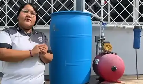 El proyecto de Diana Yasaret, ganadora de la Región Noreste, combina el tratamiento del agua de condensación con técnicas de agricultura sustentable para optimizar recursos hídricos. El proyecto de Diana Yasaret, ganadora de la Región Noreste, combina el tratamiento del agua de condensación con técnicas de agricultura sustentable para optimizar recursos hídricos.