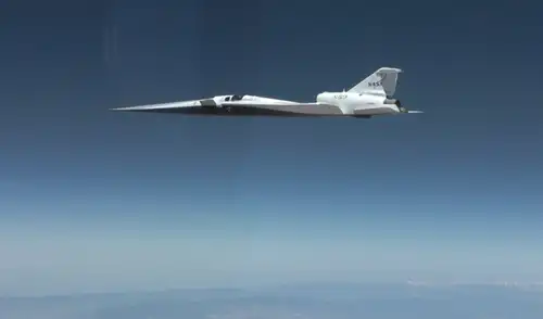 El avión de investigación supersónico silencioso X-59 de la NASA. Foto: NASA / Lori Losey El avión de investigación supersónico silencioso X-59 de la NASA. Foto: NASA / Lori Losey