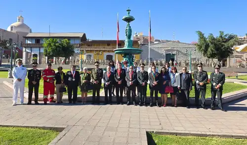 La ceremonia ratificó el compromiso con los valores democráticos y la institucionalidad en el Perú. Fuente: difusión. corte-de-moquegua
