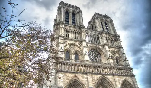 La catedral de Notre Dame es uno de los monumentos religioso más populares. Foto: Pexels La catedral de Notre Dame es uno de los monumentos religioso más populares. Foto: Pexels