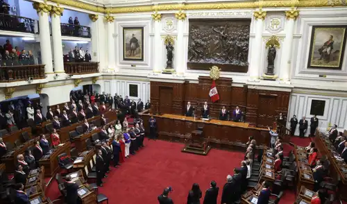 Congreso bicameral iniciará funciones en julio. Congreso bicameral iniciará funciones en julio.