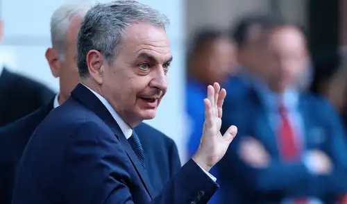 Plus Ultra, José Luis Rodríguez Zapatero, Grupo Gloria, Bolivia