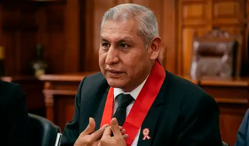 Jhonny Contreras Cuzcano, renuncia a la presidencia de la Corte Penal Nacional