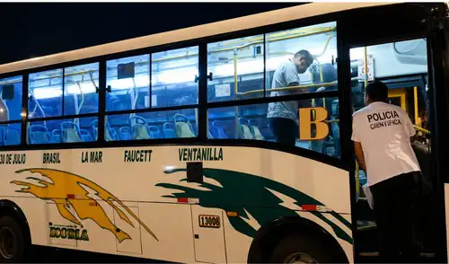 La violencia en el transporte público se intensifica en el Callao con un ataque a un bus del Consorcio Roma, donde un pasajero que fingió serlo disparó al chofer.