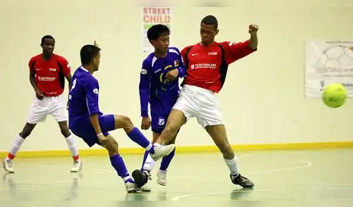 El fútbol puede brindar una lección de vida: lo importante no es ganar o lograr objetivos, sino cómo estos se consiguen. Foto: AFP. El fútbol puede brindar una lección de vida: lo importante no es ganar o lograr objetivos, sino cómo estos se consiguen. Foto: AFP.