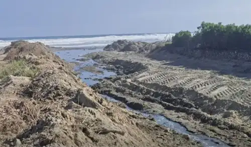 Residentes de Asia denuncian vertimiento de aguas residuales al río Grande y al mar